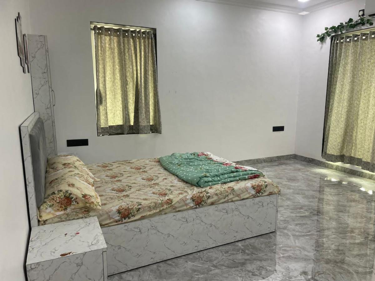 Classic Villa Palghar Ngoại thất bức ảnh